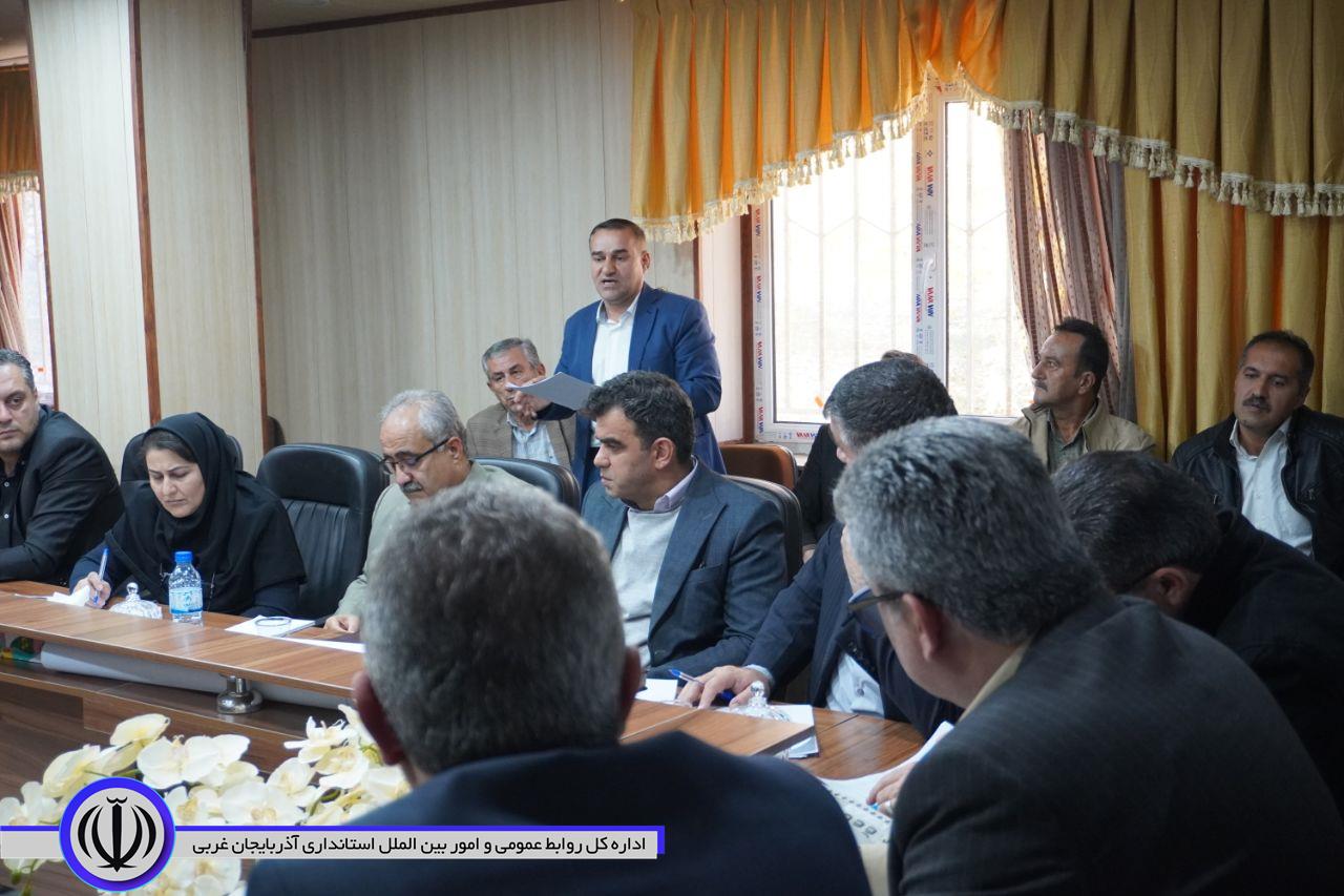 پیگیری مشکلات تعاونی‌ های مسکن مهاباد؛ گامی برای ساماندهی وضعیت سه هزار خانوار