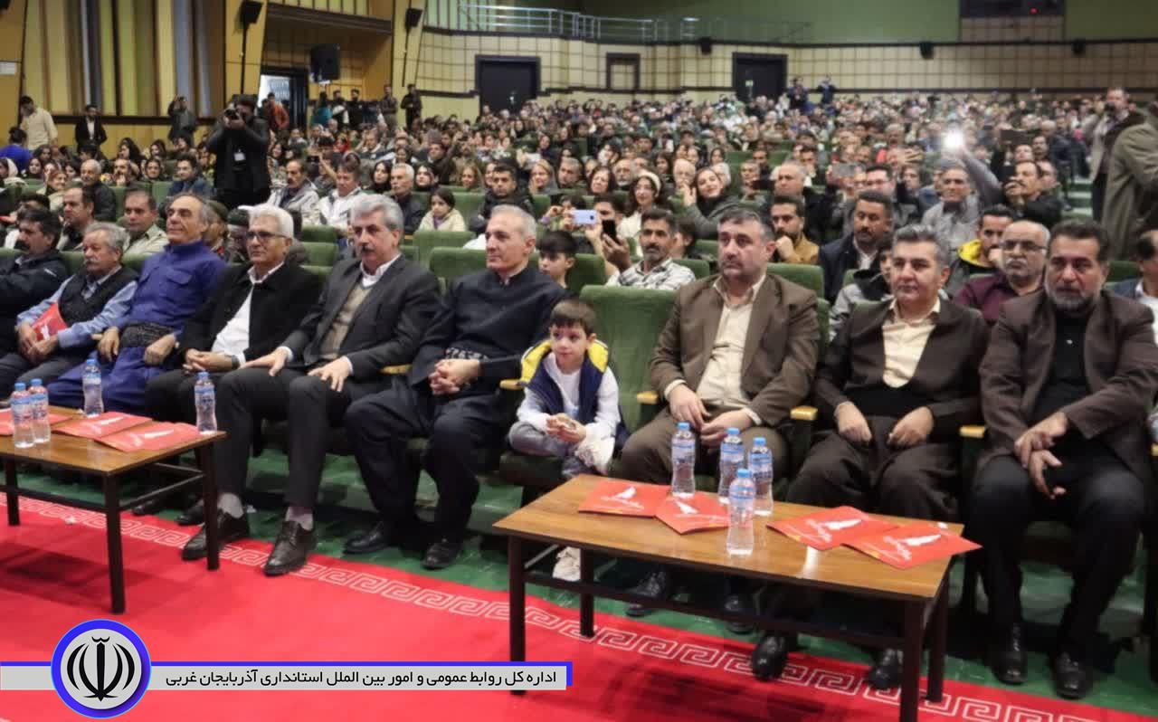 فرماندار مهاباد: هه لپه رکه کردی جلوه‌ای از برابری و اتحاد است