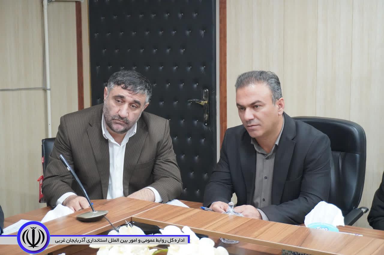 فرماندار مهاباد: هزینه‌های جانبی دریافت وام مقاوم‌سازی باید کاهش یابد