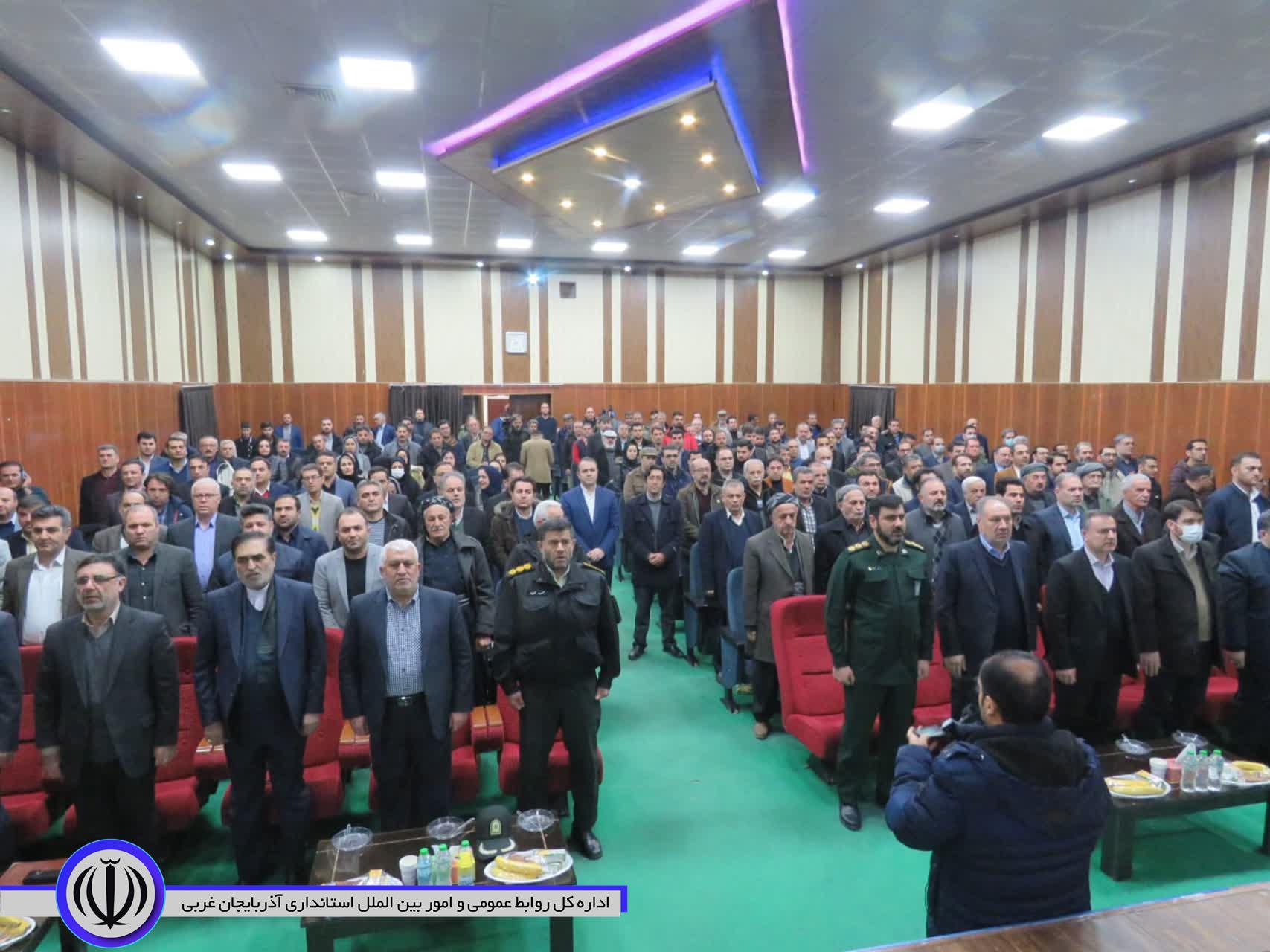 مراسم تکریم و معارفه مدیرکل صدا وسیمای مرکز مهاباد برگزار شد