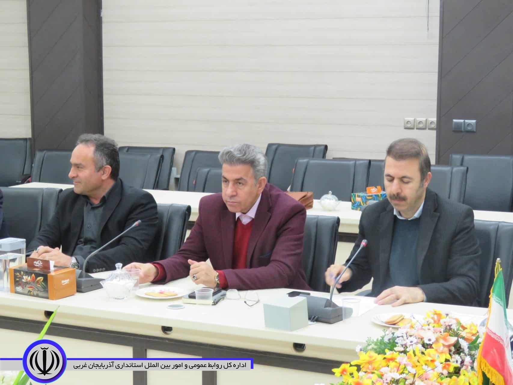 فرماندار: حذف مدارس کانکسی در مهاباد با جدیت پیگیری میشود