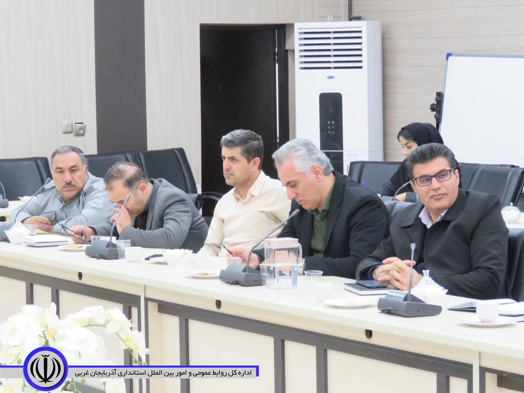 بررسی ترویج فرهنگ عفاف و حجاب در مدارس مهاباد