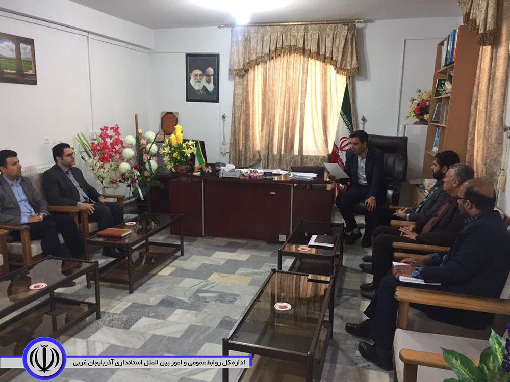 جلسه کارشناسی قیمت گذاری بها بلیط غار آبی سهولان در محل دفتر بخشداری مرکزی برگزار گردید.