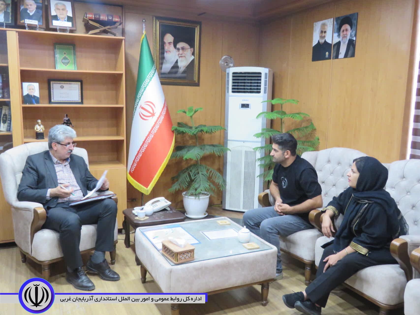 جلسه ملاقات مردمی فرماندار ویژه مهاباد برگزار شد