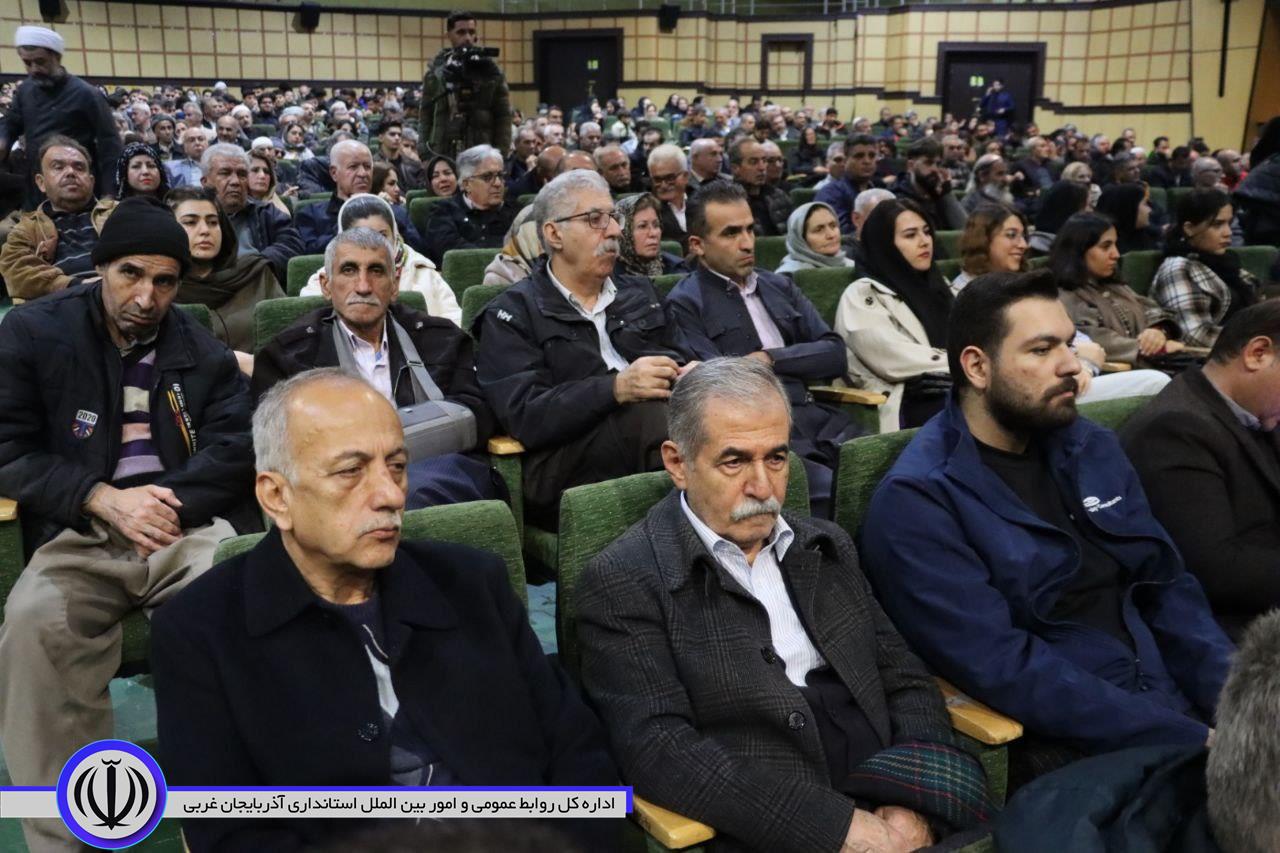آیین بزرگداشت استاد عبدالرحمان شرفکندی متخلص به «ماموستا ههژار»