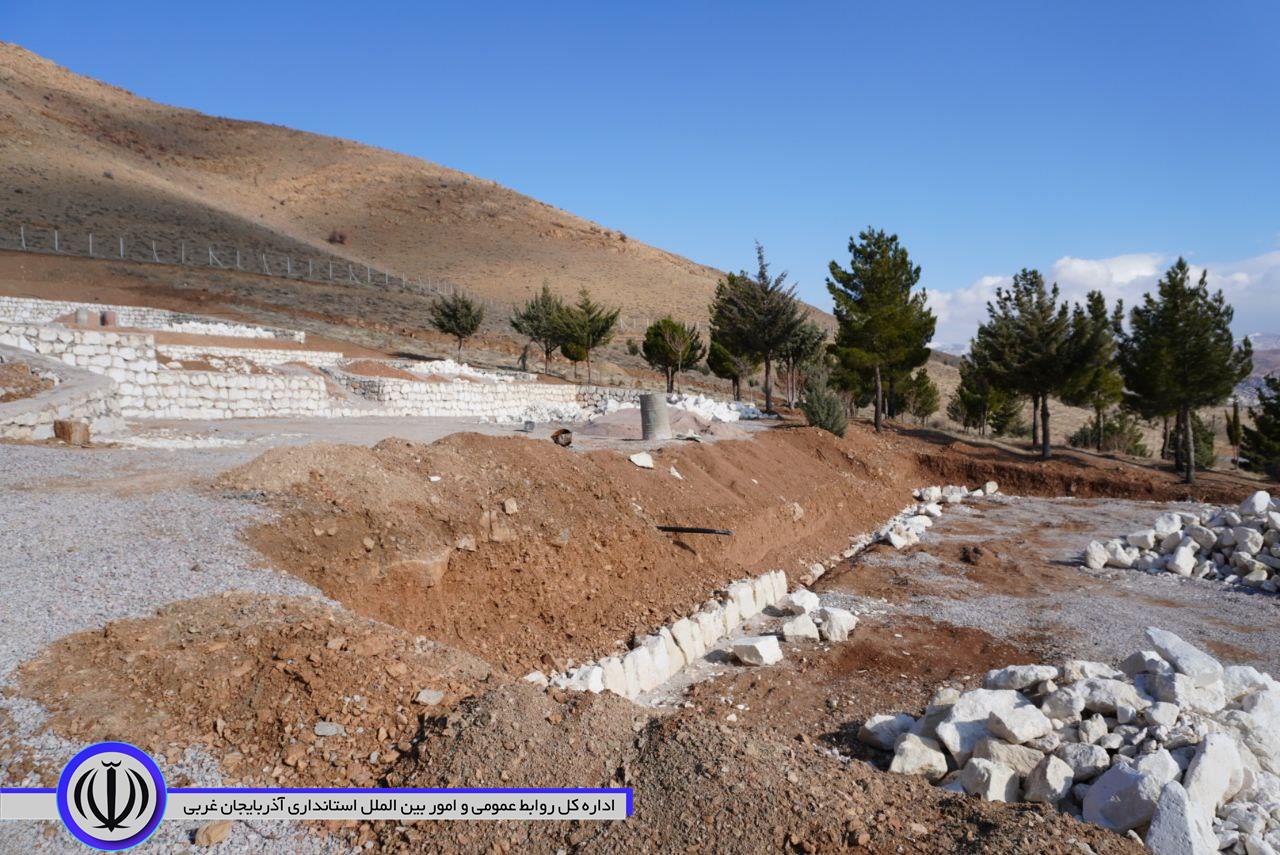 بازدید استاندار آذربایجان‌غربی از روند احداث مجتمع گردشگری و تفریحی پارک استاد هه‌ژار در مهاباد