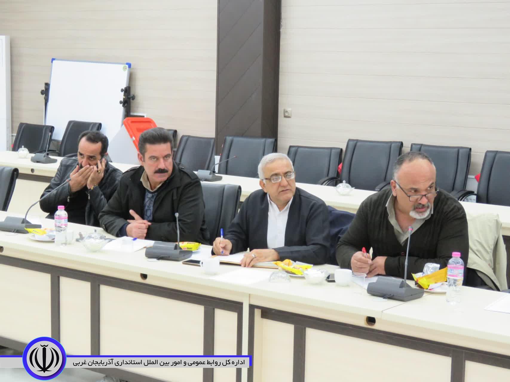 جلسه شورای آموزش و پرورش در مهاباد برگزار شد