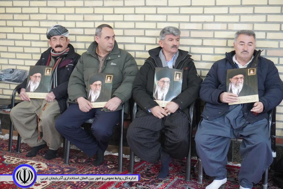 اجتماع مردم مهاباد در بیعت با رهبر معظم انقلاب