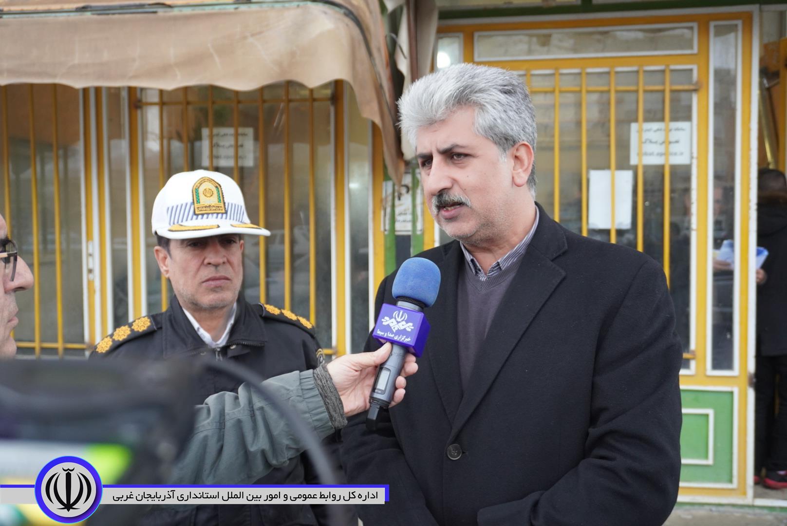 فرماندار مهاباد: مرکز دوم تعویض پلاک راه‌اندازی می‌شود و با دریافت وجه اضافی برخورد می‌کنیم