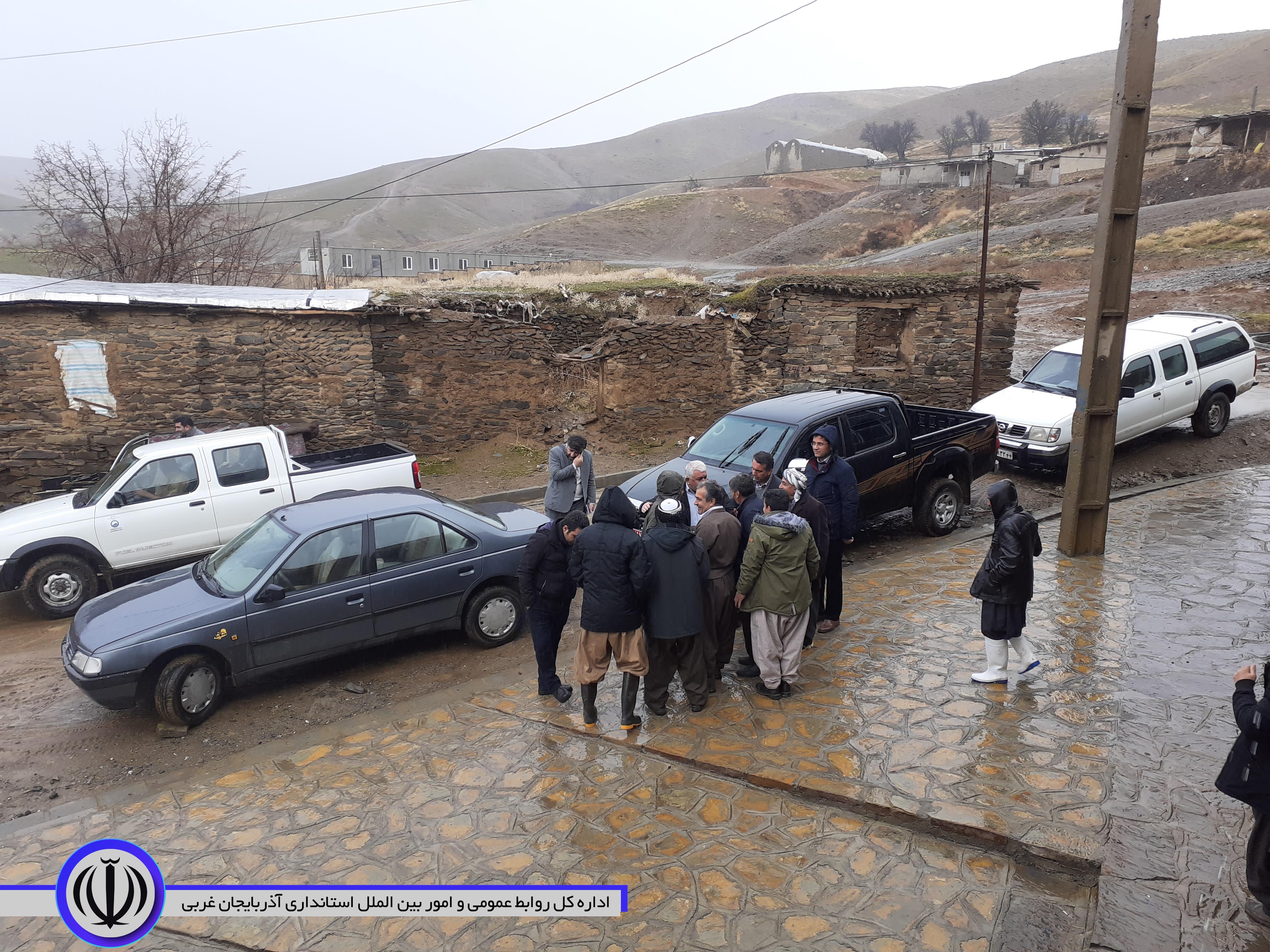 فرماندار ویژه مهاباد از آخرین روستای حوزه شهرستان بازدید کرد