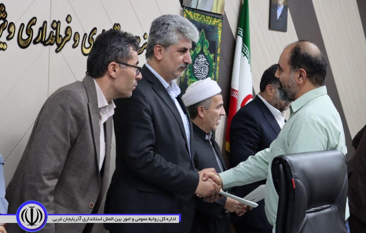 مراسم گرامیداشت روز خبرنگار در مهاباد برگزار شد