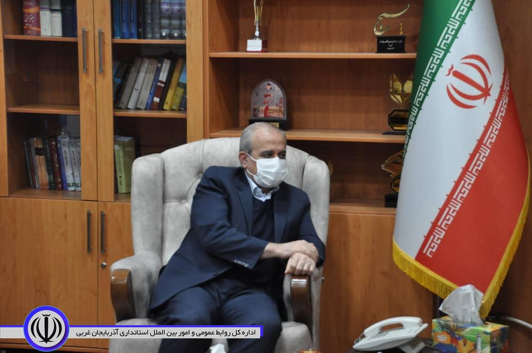 دیدار تعدادی از اعضای شورای اسلامی شهر و شهردار مهاباد با فرماندار جدید شهرستان