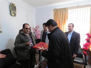 تقدیر  معاون استاندار و فرماندار ویژه شهرستان مهاباد از جانباز 70 درصد امید عبدالهی