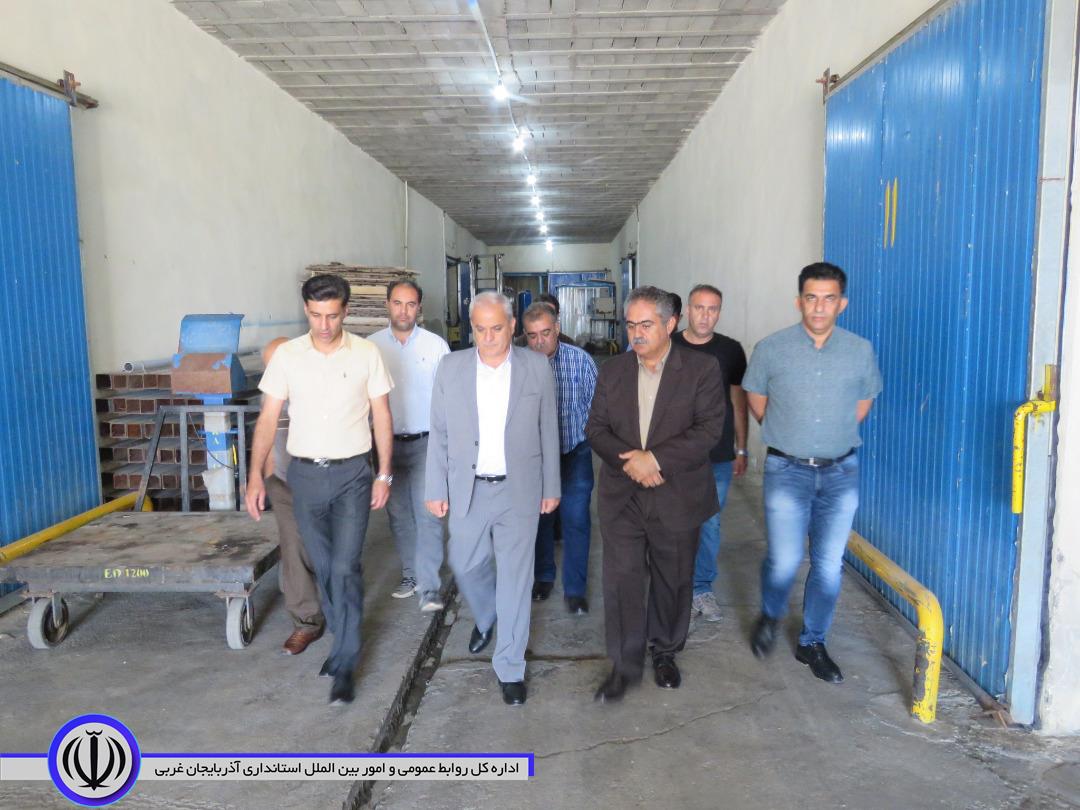 رفع مشکلات واحدهای اشتغال آفرین در اولویت قرار دارد