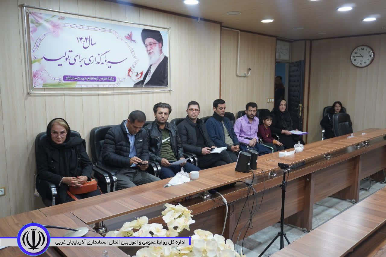 تصاویری از جلسه ملاقات عمومی فرماندار مهاباد در چهارشنبه های مردمی