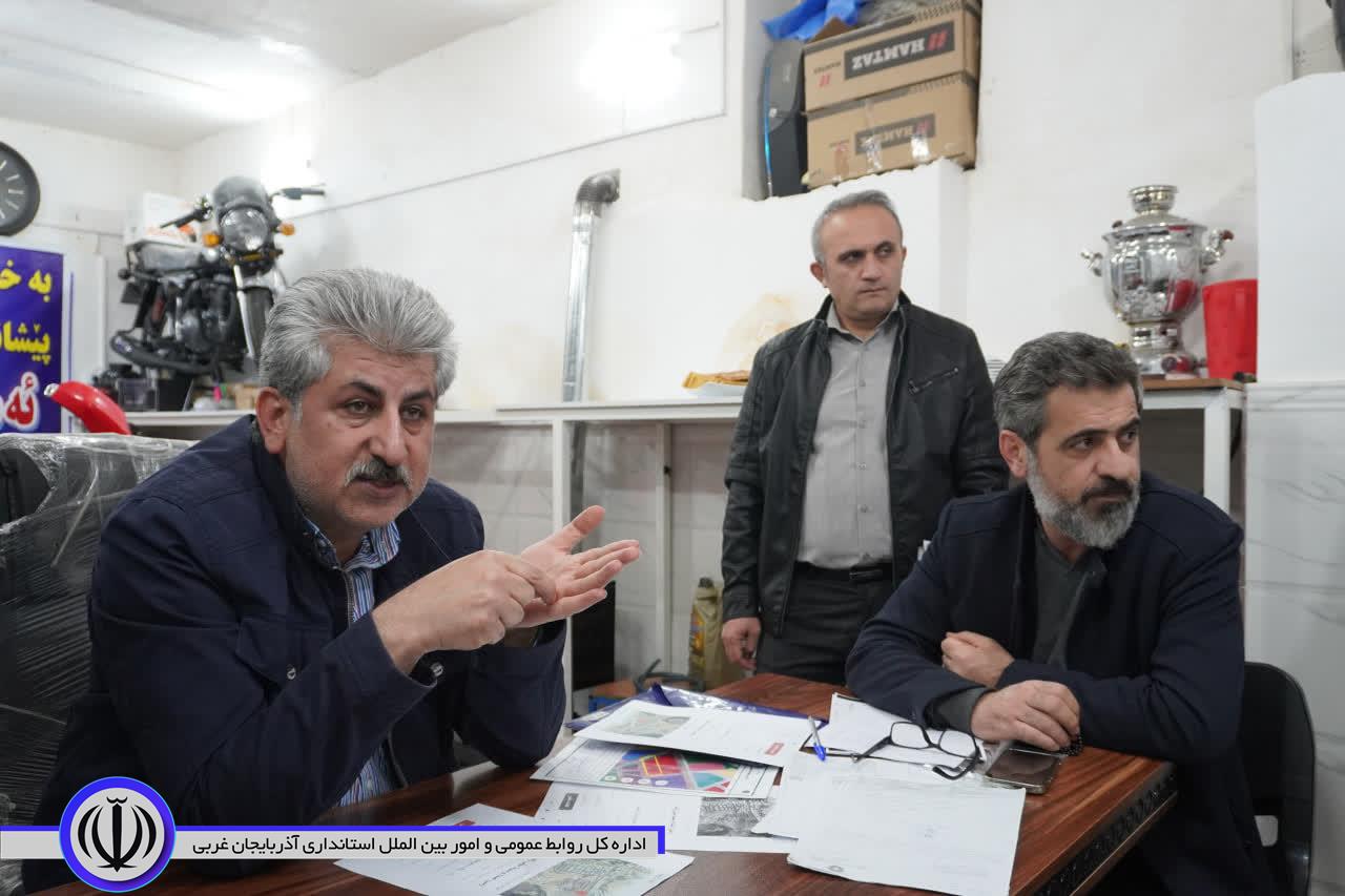 انتقال صنف نمایشگاه موتور سیکلت فروشی ها محله سه آسیاب مهاباد به شهرک صنفی کاوه کلید خورد