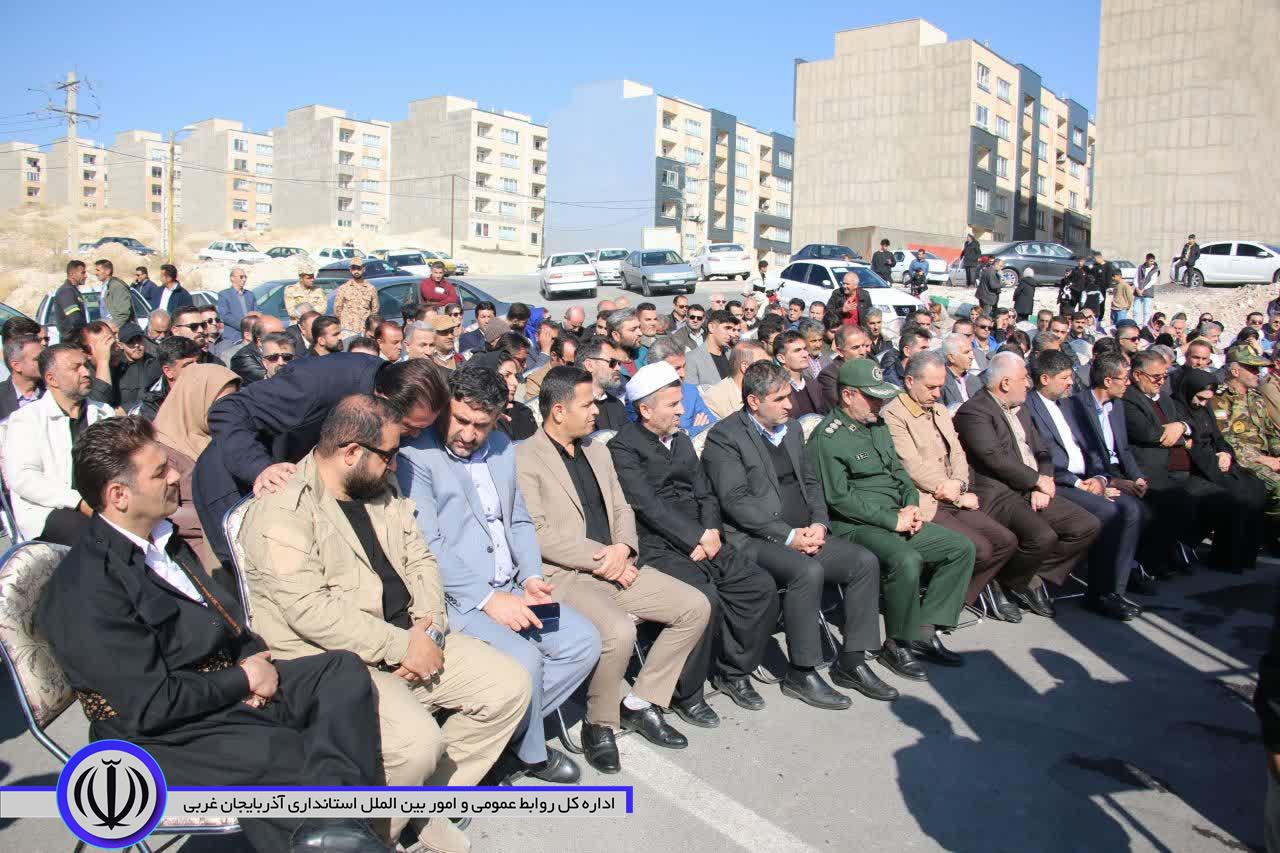 پروژه کمربندی صبح موکریان با حضور مقامات استانی و شهرستانی رسما افتتاح شد