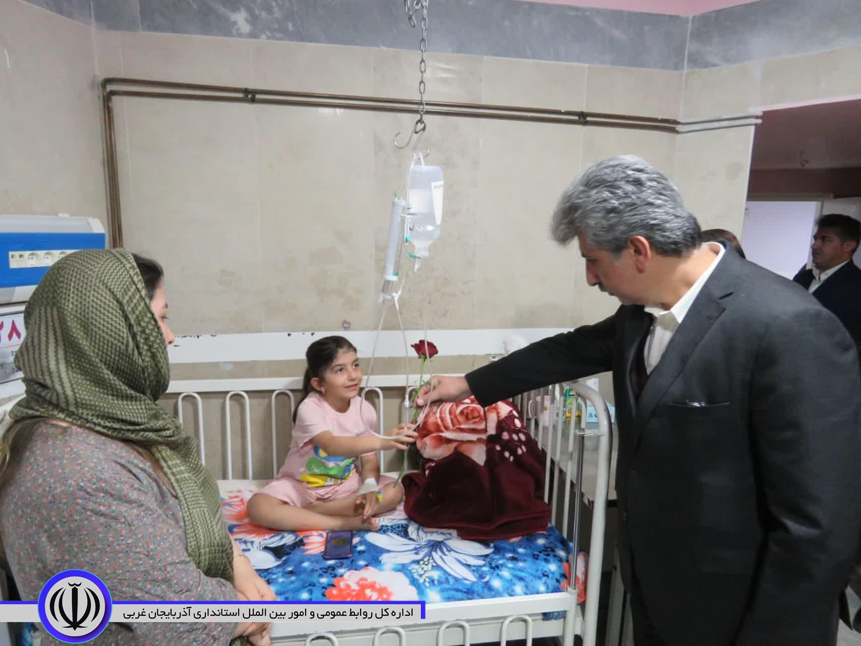 بازدید سرزده فرماندار ویژه شهرستان مهاباد از بیمارستان امام خمینی(ره) مهاباد