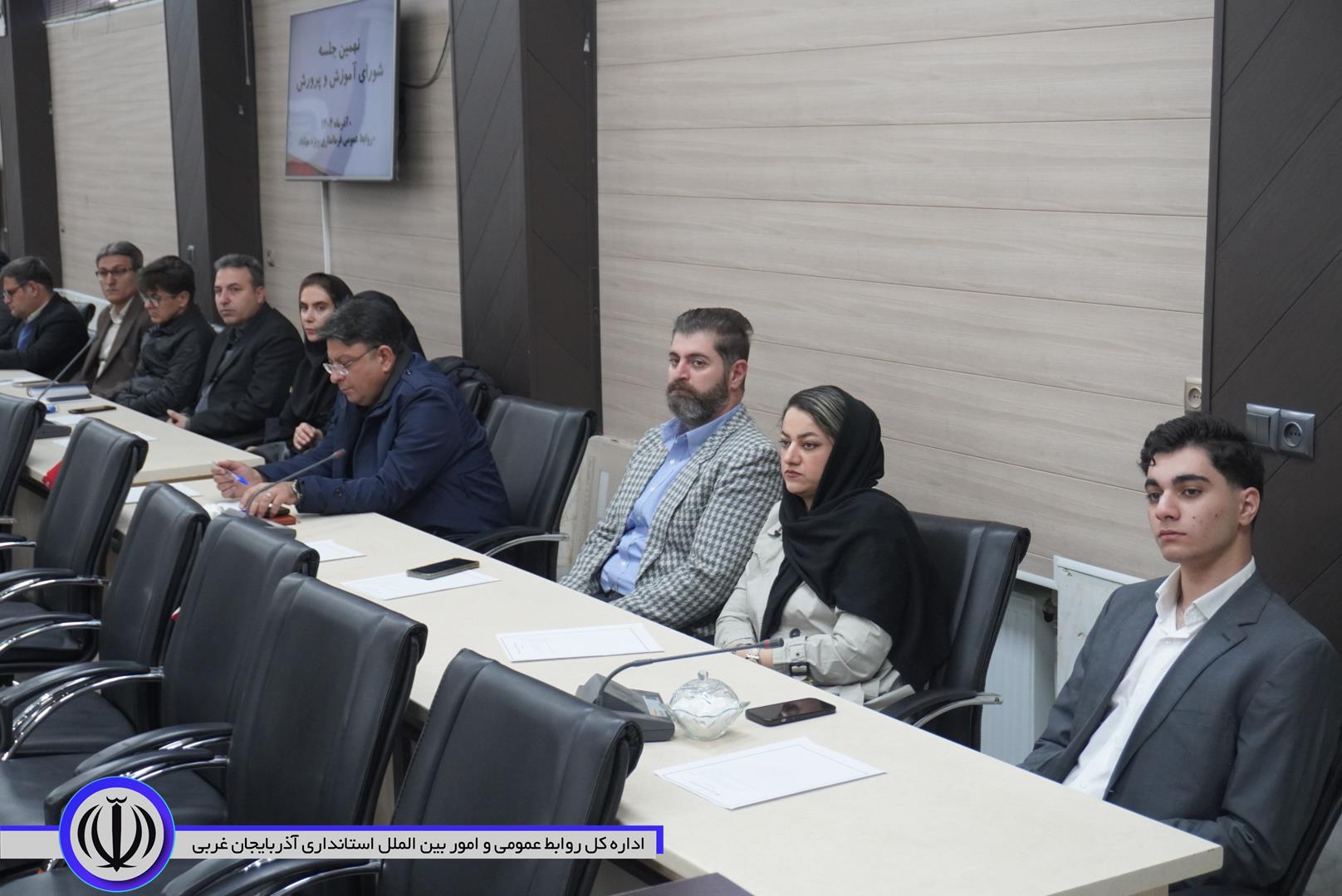 فرماندار مهاباد:‌ حمایت خیران در احداث و تکمیل مدارس حیاتی است