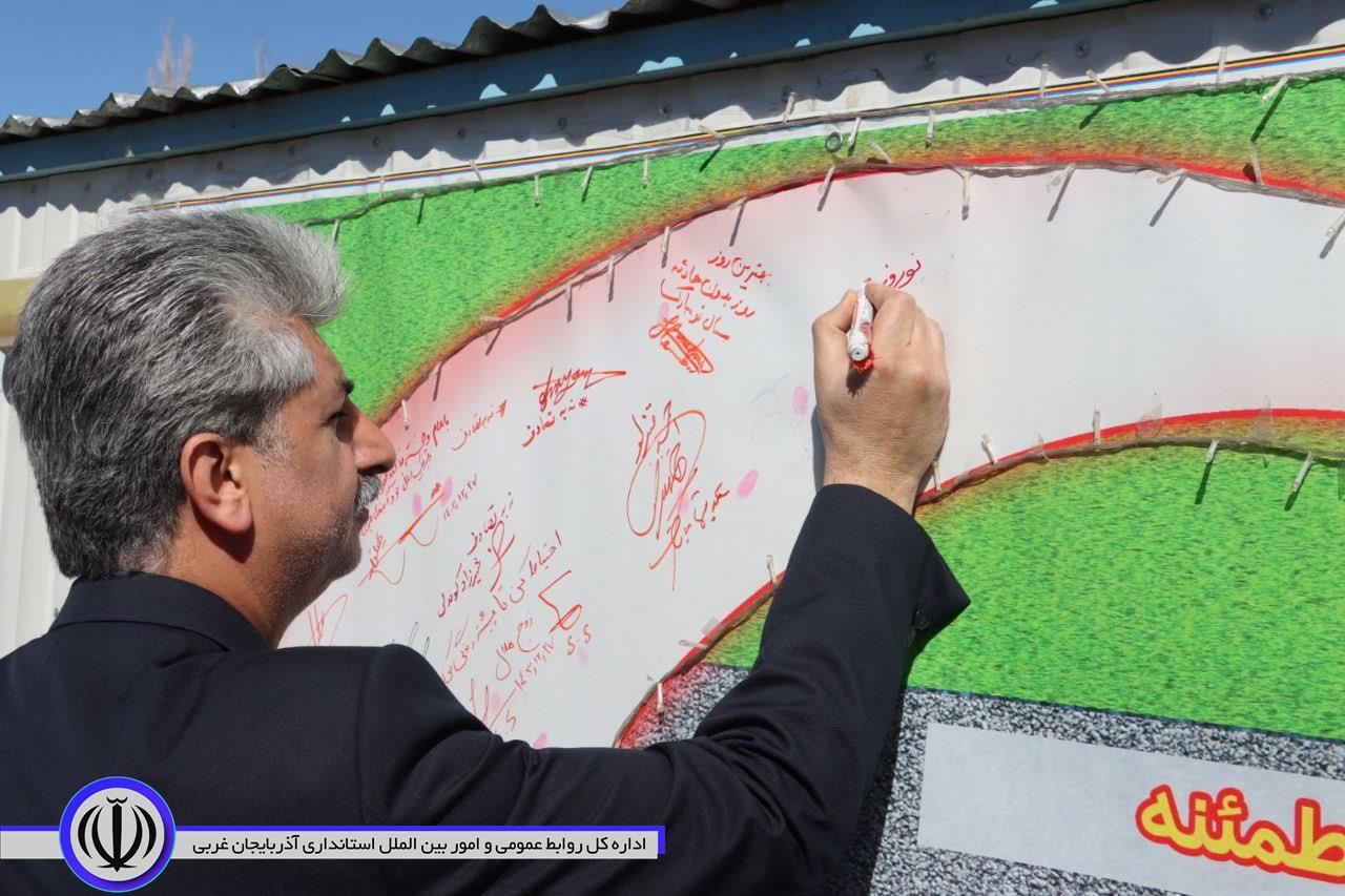 بازدید میدانی سرپرست فرماندار ویژە ی شهرستان از مراکز ویژه استقبال از مهمانان نوروزی شهرداری مهاباد