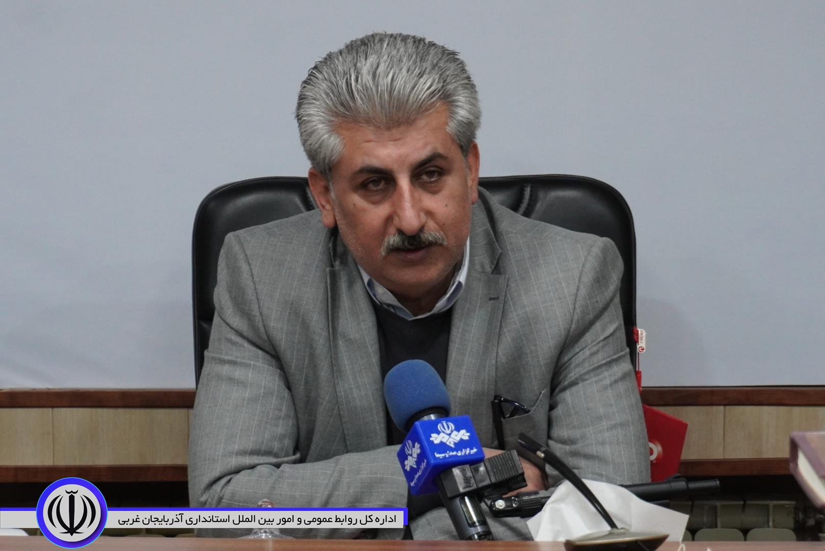 فرماندار:‌ زمینه اشتغال زندانیان در مهاباد فراهم شد