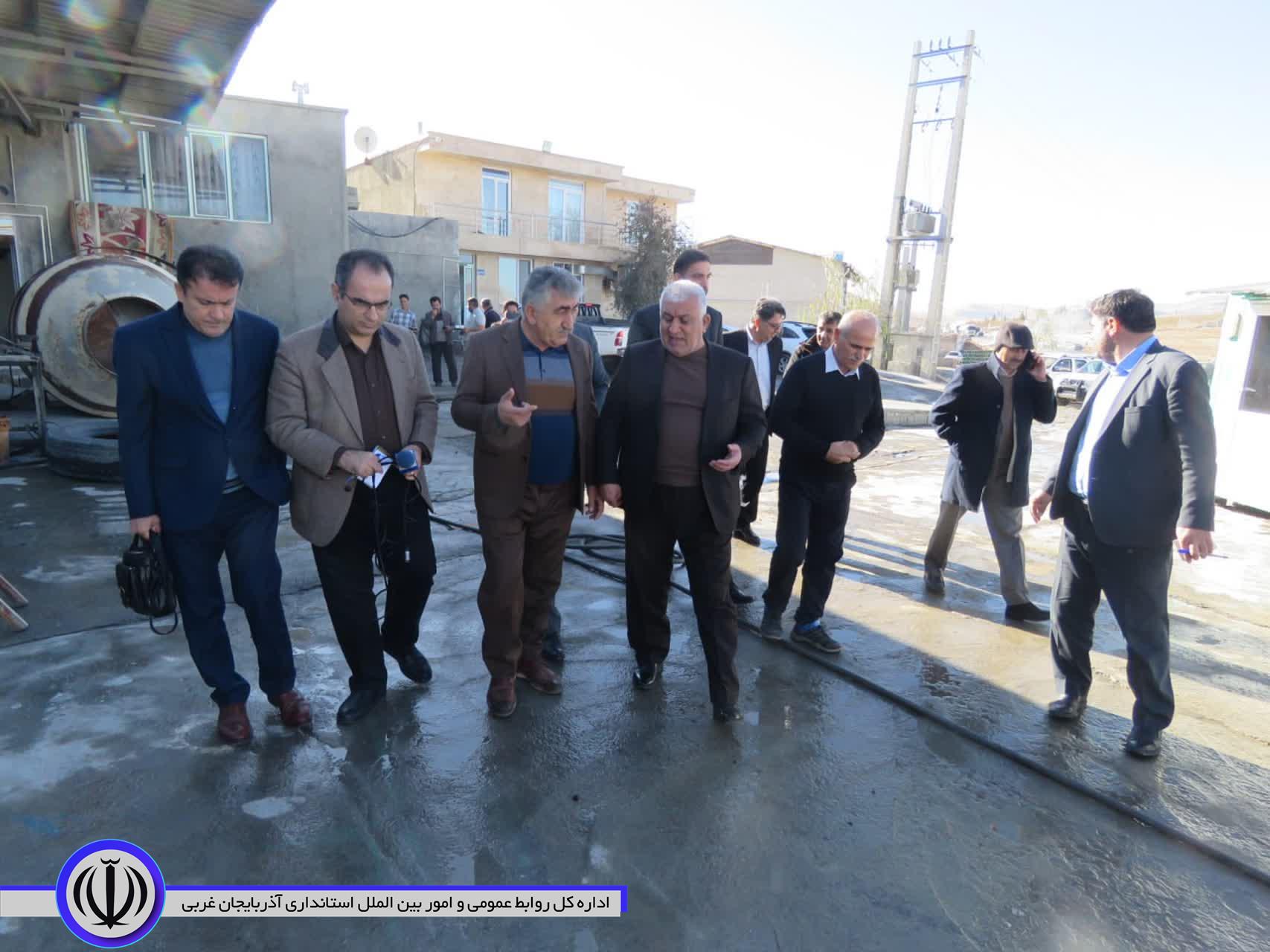 فرماندار ویژه مهاباد از واحدهای تولیدی شهرستان بازدید کرد