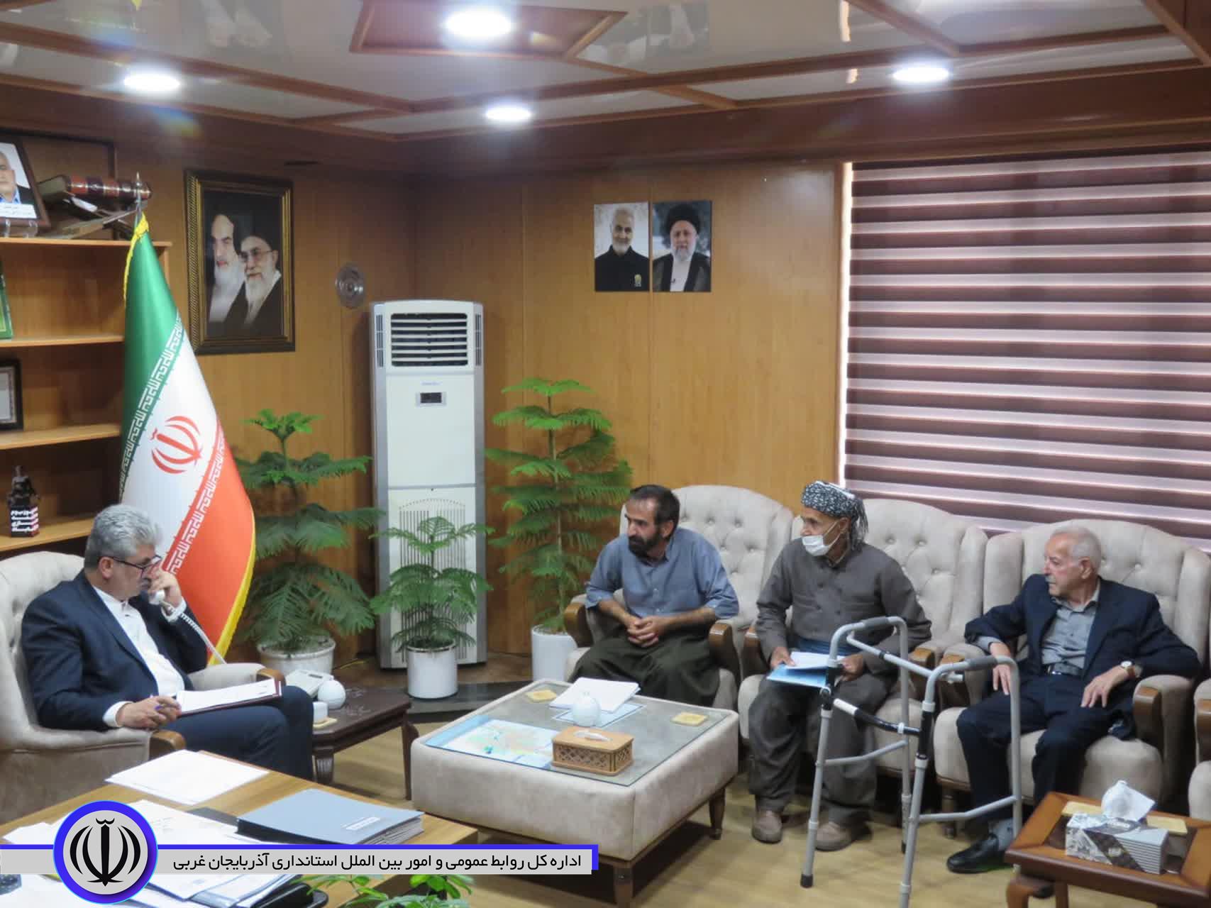 جلسه ملاقات مردمی فرماندار مهاباد با شهروندان برگزار شد