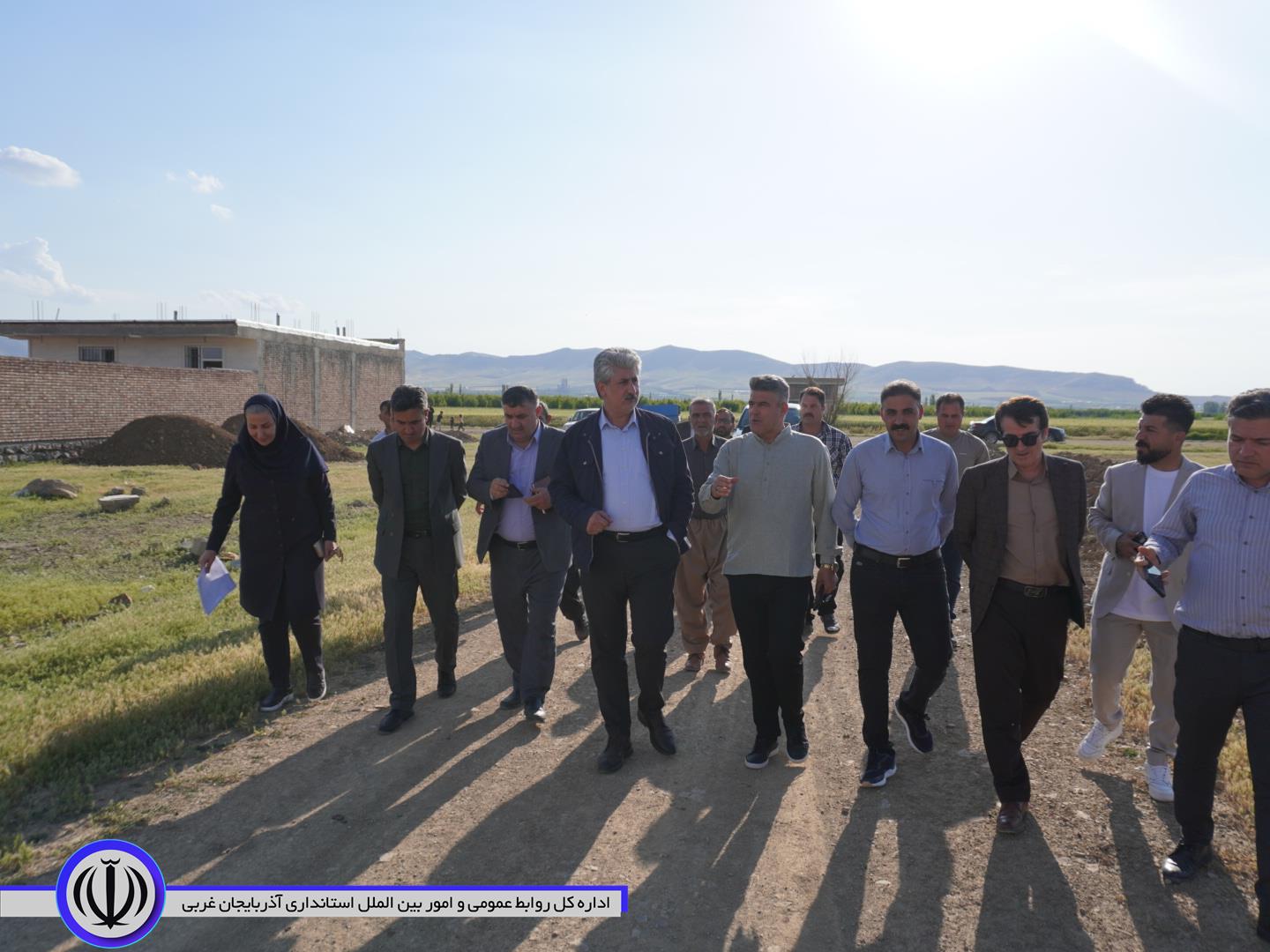 مشکل چندین ساله 178 قطعه زمین بنیاد مسکن در روستای دارلک با دستور فرماندار ویژه مهاباد رفع شد.