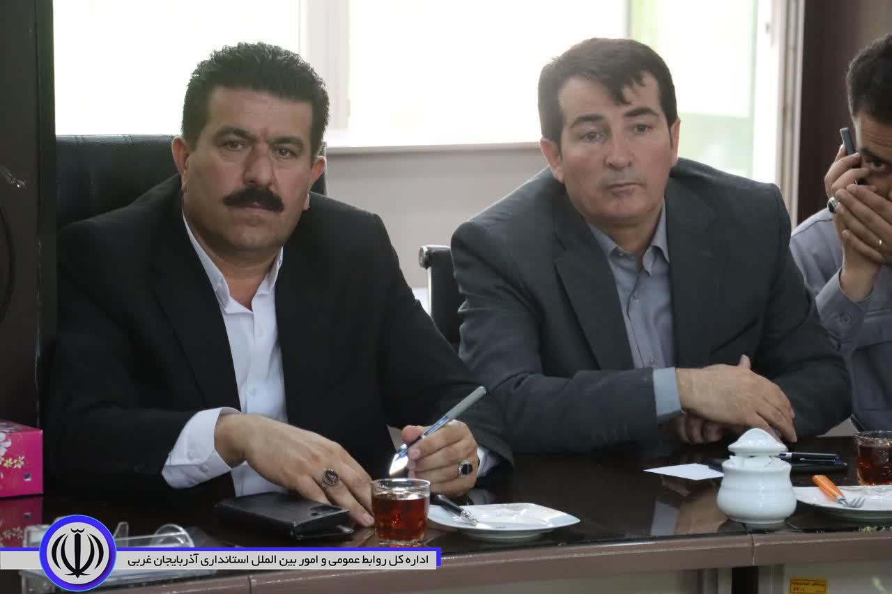 دیدار اعضای شورای تامین و اداری شهرستان با اعضای شورای شهر مهاباد بمناسبت سالروز تاسیس شوراها