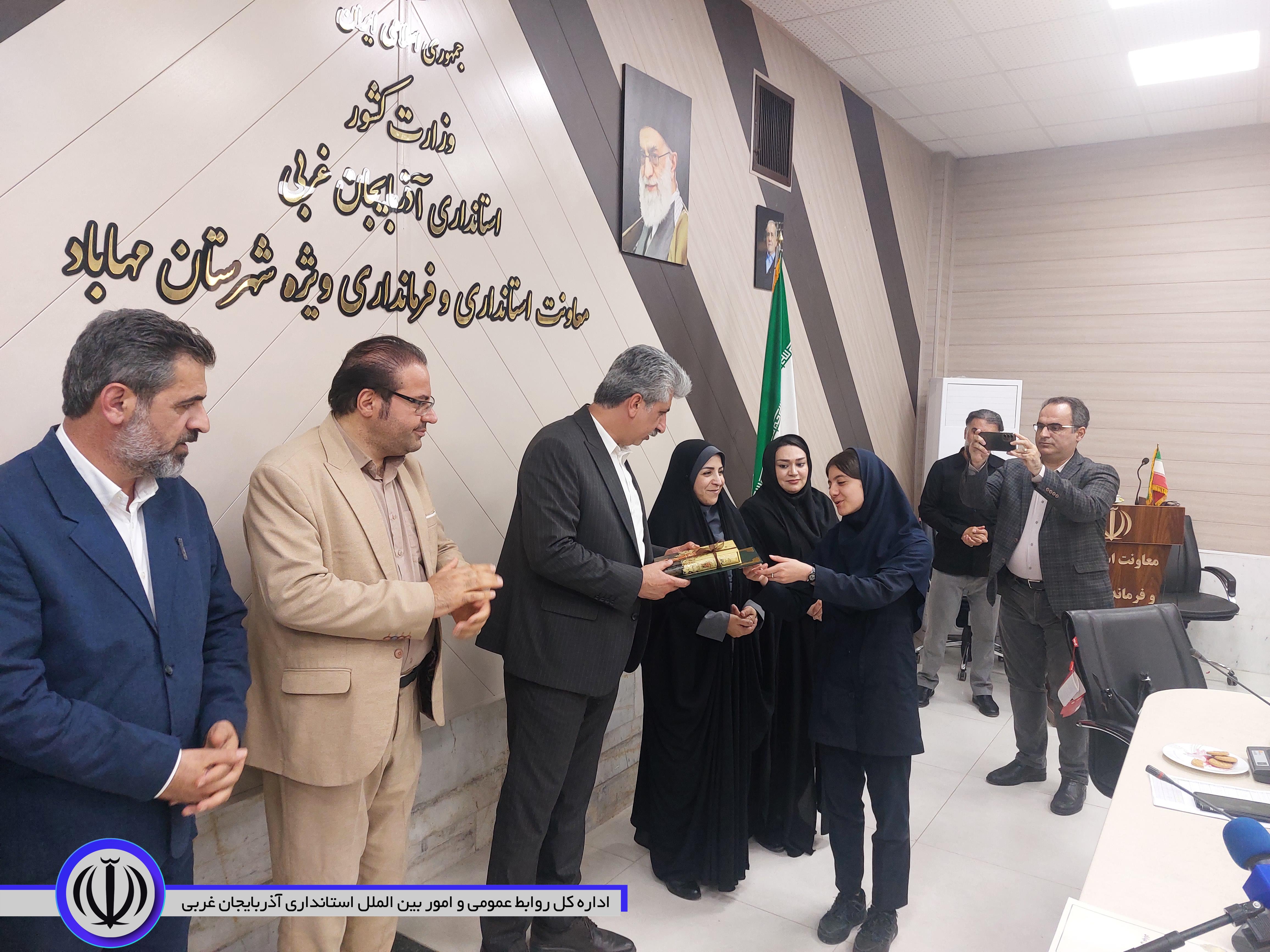 دومین جلسه انجمن کتابخانه های عمومی شهرستان مهاباد برگزار شد
