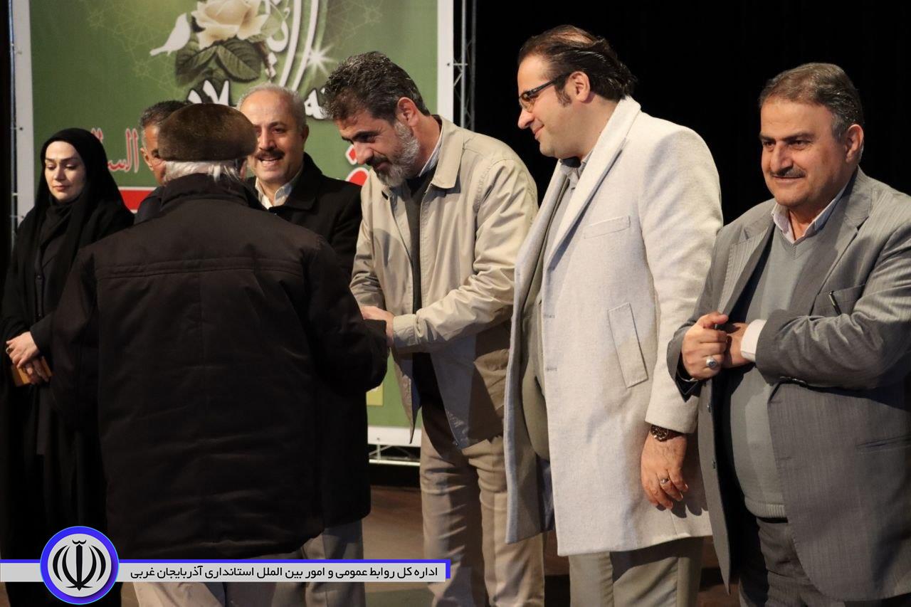جشن بزرگ میلاد نور در مهاباد برگزار شد