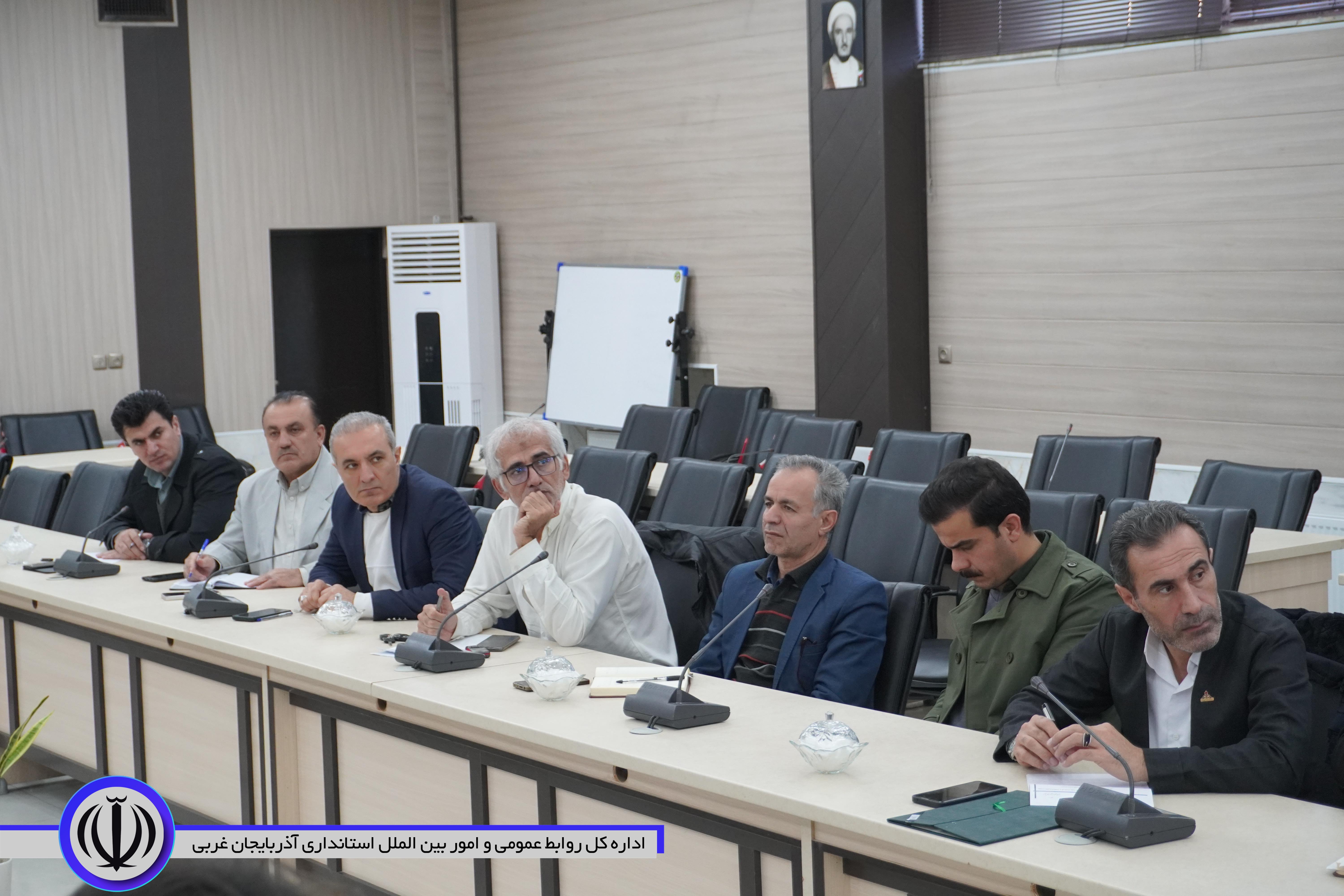 2.3 همت پروژه عمرانی در مهاباد آماده بهره‌برداری و کلنگ‌زنی است