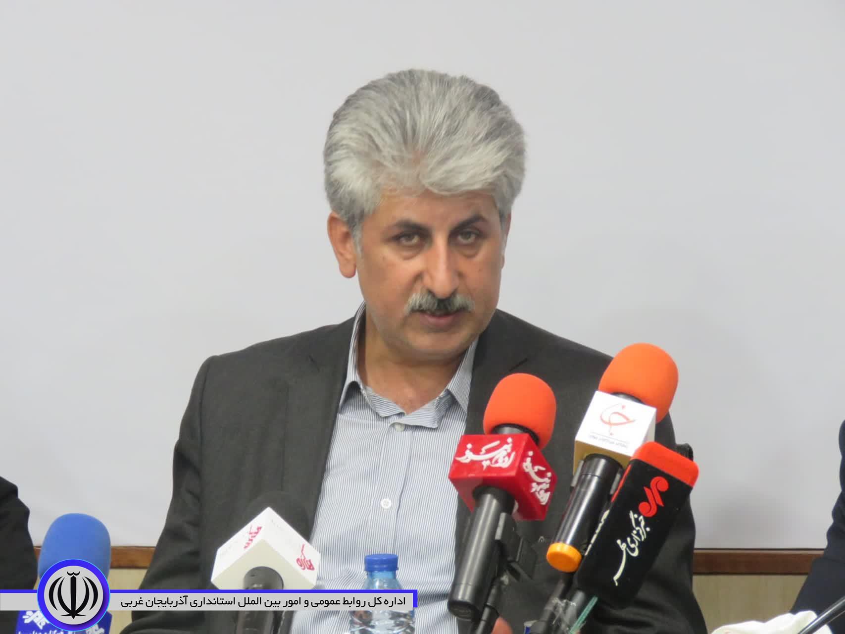 جلسه بررسی مشکلات حوزه بهزیستی در مهاباد برگزار شد