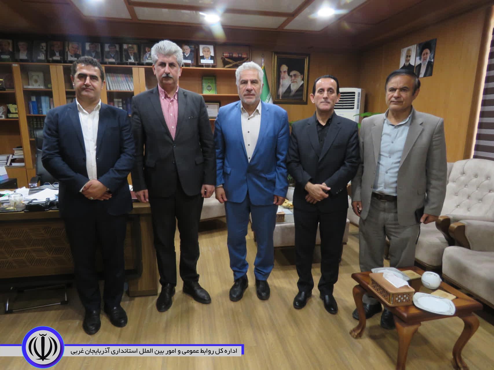 دیدار رئیس فدراسیون ناشنوایان کشور با فرماندار ویژه مهاباد