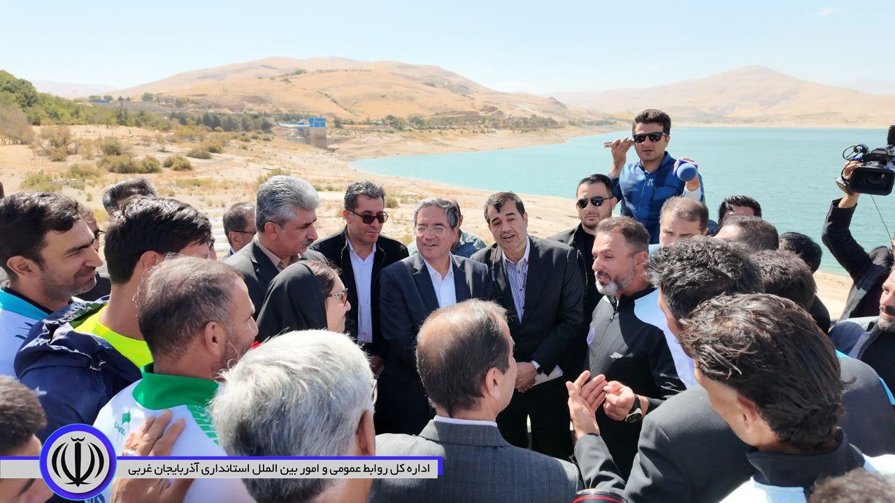 بازدید وزیر ورزش و جوانان از اردوی تیم ملی روئینگ در مهاباد