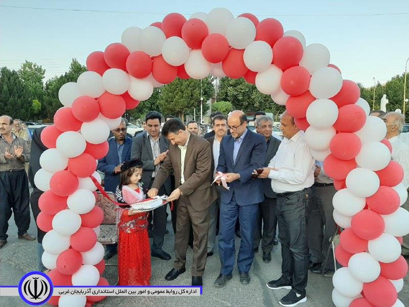 نمایشگاه منطقه ای صنایع دستی در مهاباد افتتاح شد