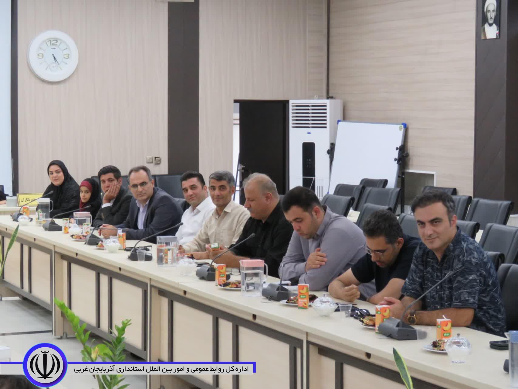 مراسم گرامیداشت روز خبرنگار در مهاباد برگزار شد