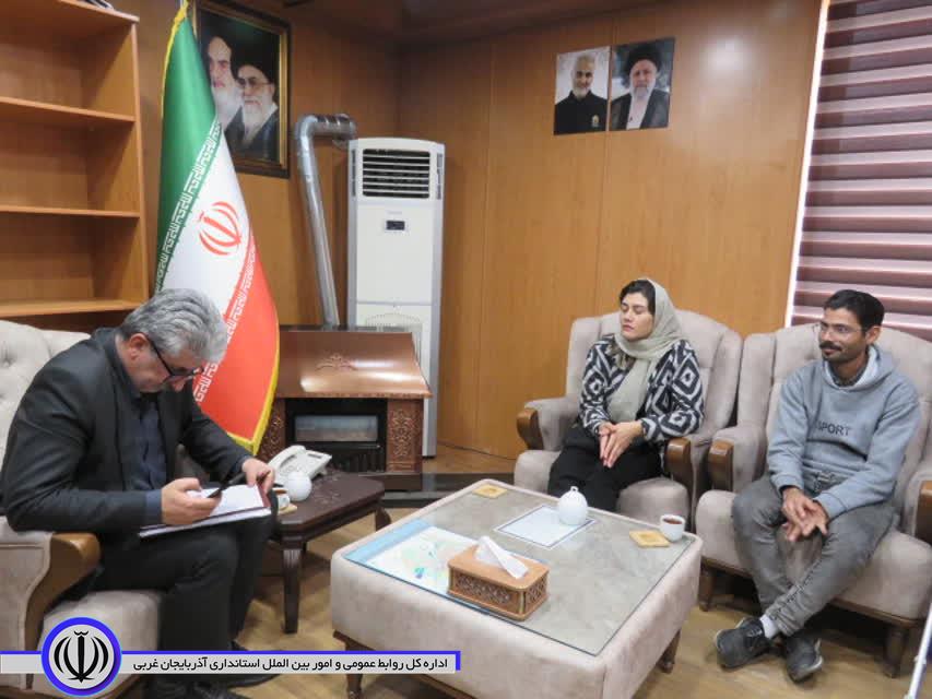 تصاویری از جلسه ملاقات عمومی فرماندار مهاباد در چهارشنبه های مردمی