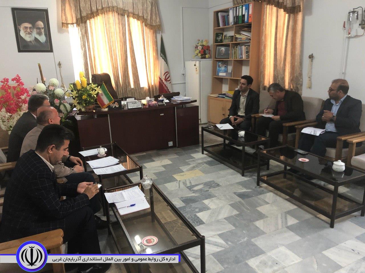 جلسه بررسی مسایل و مشکلات جاذبه گردشگری غار آبی تاریخی سهولان مهاباد
