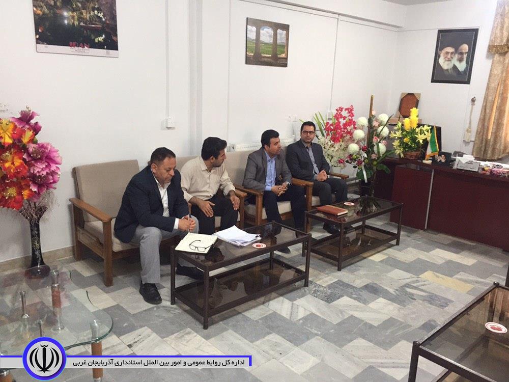 جلسه کارشناسی قیمت گذاری بها بلیط غار آبی سهولان در محل دفتر بخشداری مرکزی برگزار گردید.