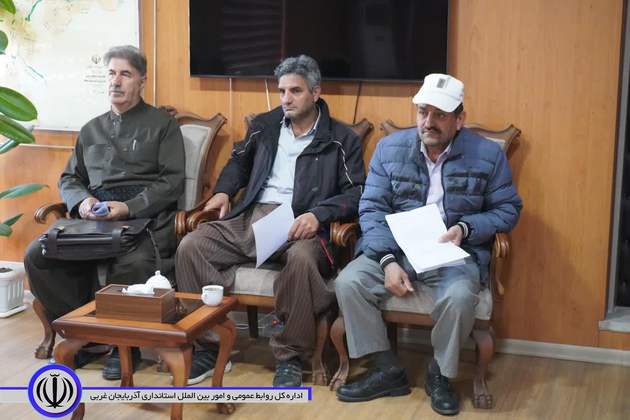 دیدار و ملاقات مردمی به صورت حضوری با فرماندار ویژه مهاباد