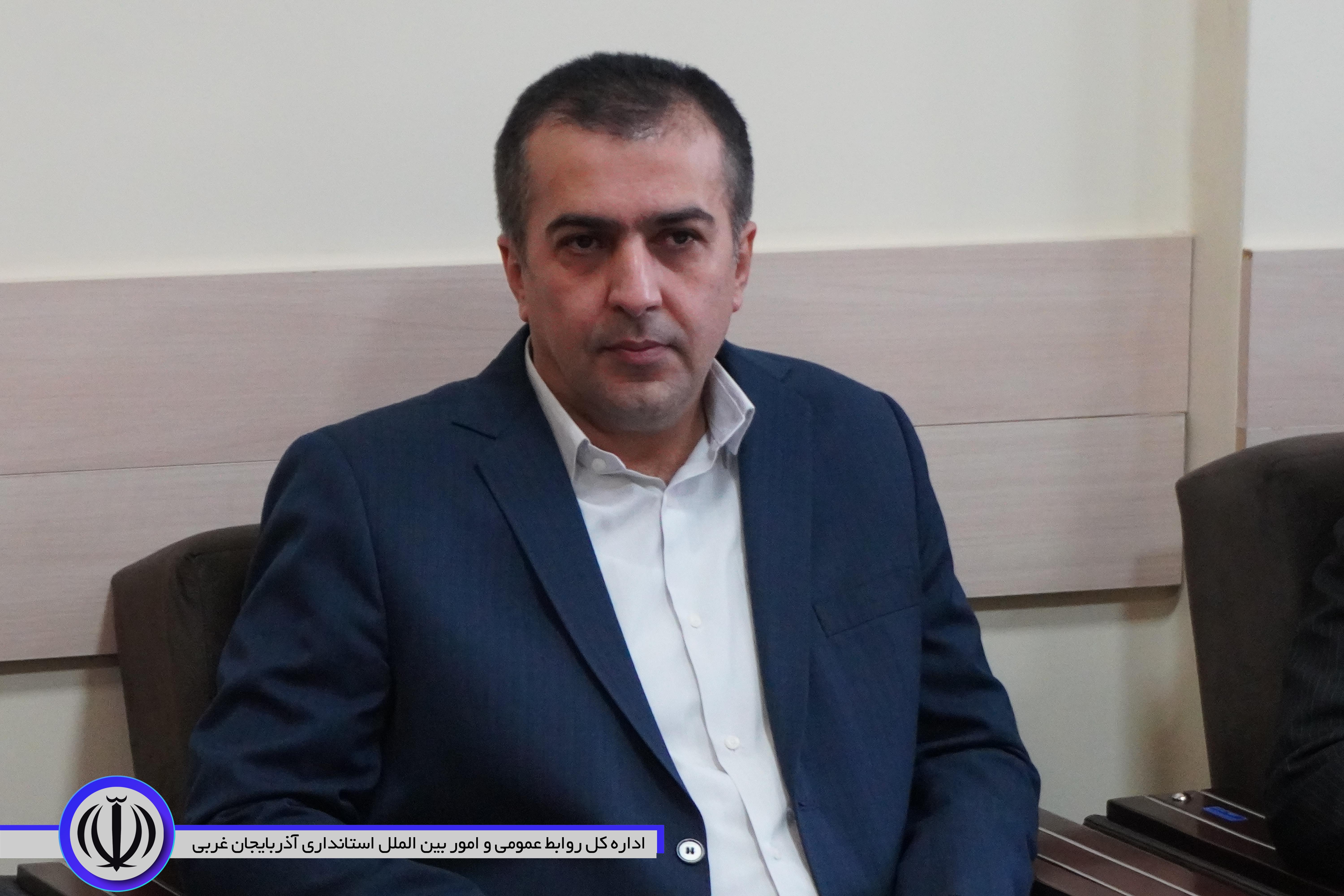 دیدار فرماندار و اعضای شورای تامین مهاباد با رئیس دادگستری و دادستان جدید شهرستان