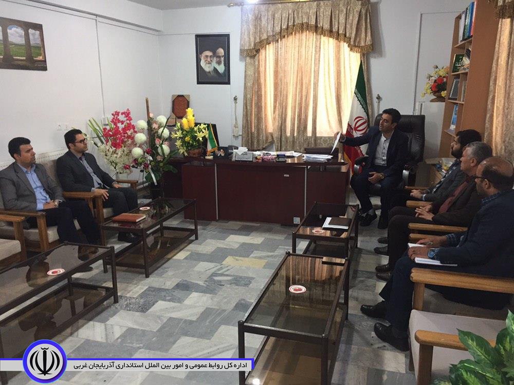 جلسه کارشناسی قیمت گذاری بها بلیط غار آبی سهولان در محل دفتر بخشداری مرکزی برگزار گردید.