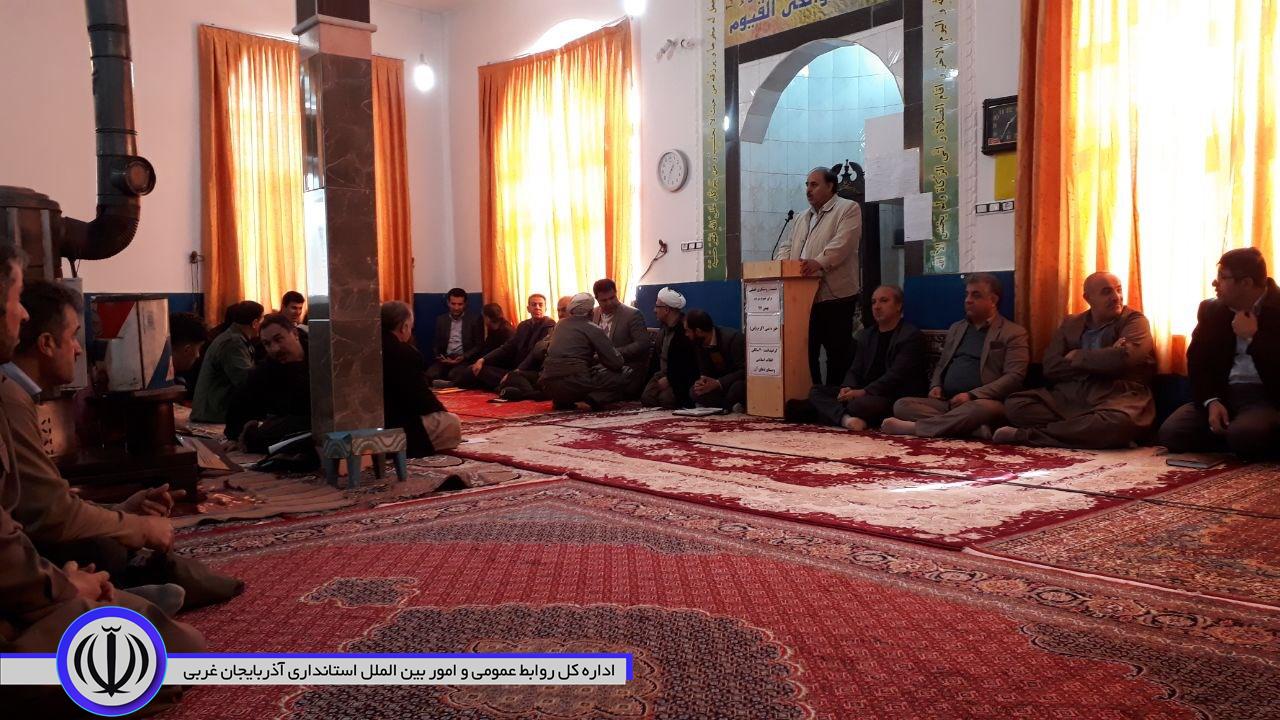 برگزاری میز خدمت در دهستان منگور شرقی