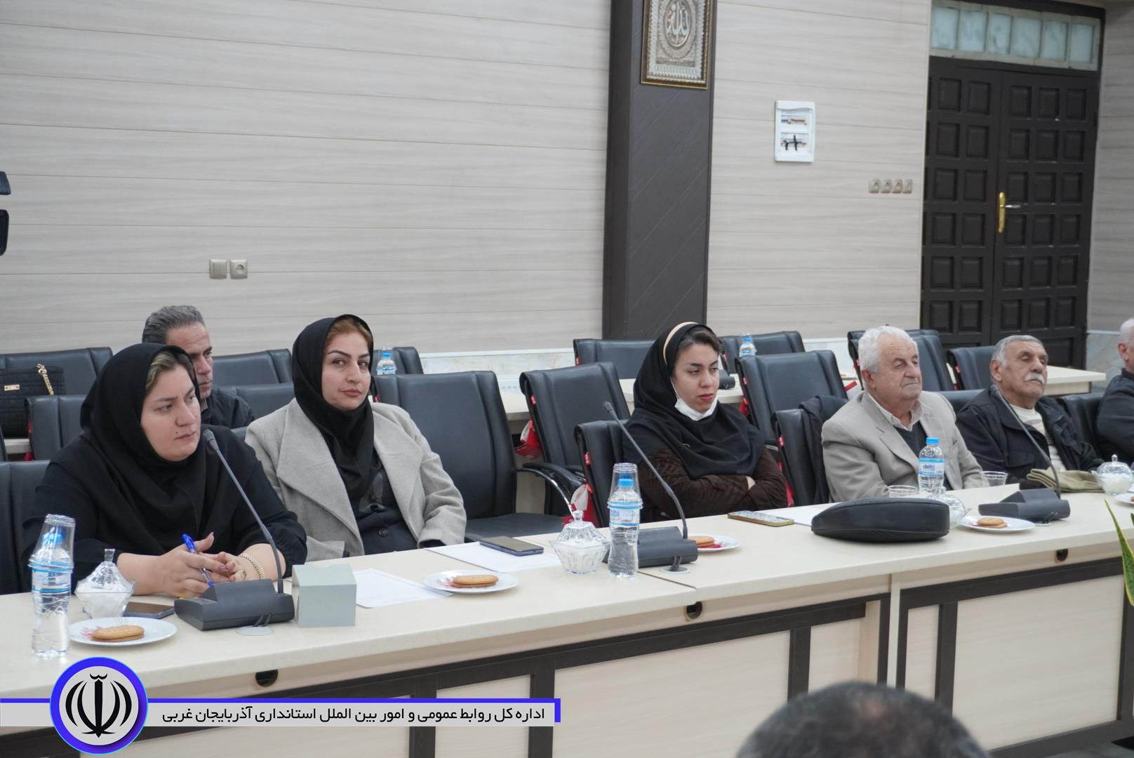 اتصال بیش از 100 مدرسه در مهاباد به شبکه فیبر نوری تا چند ماه آینده