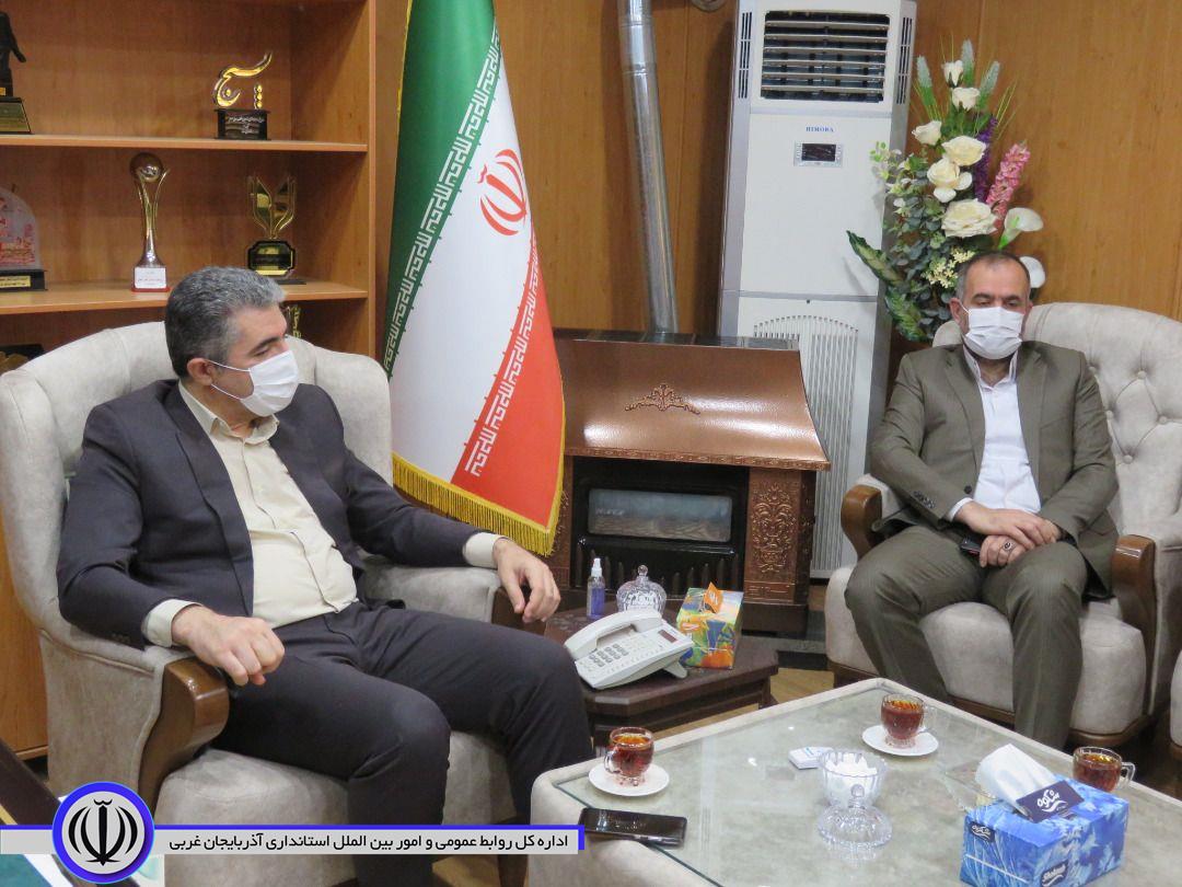 دیدار اعضای شورا و شهردار جدید شهرستان با فرماندار ویژه مهاباد