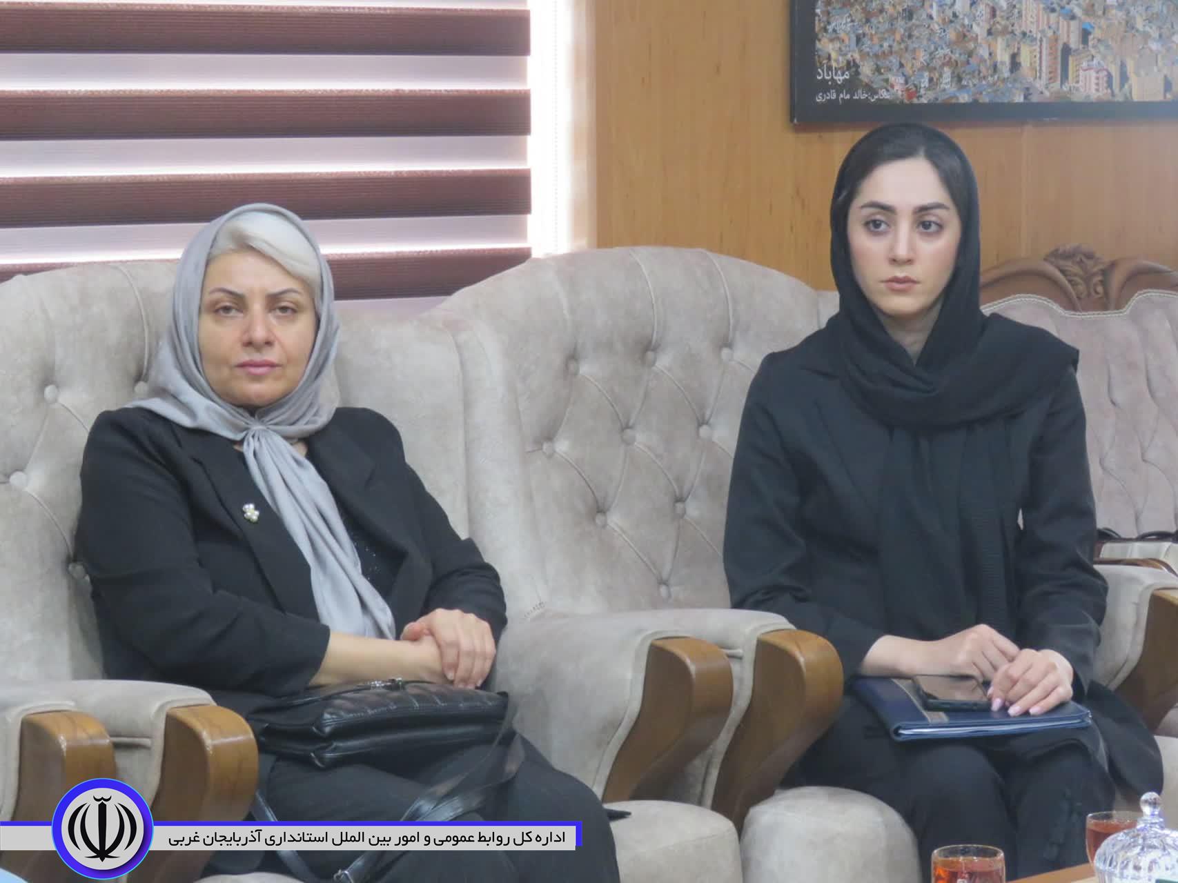 دیدار اعضای هیات عامل بنیاد کودک شهرستان مهاباد با فرماندار ویژه شهرستان مهاباد