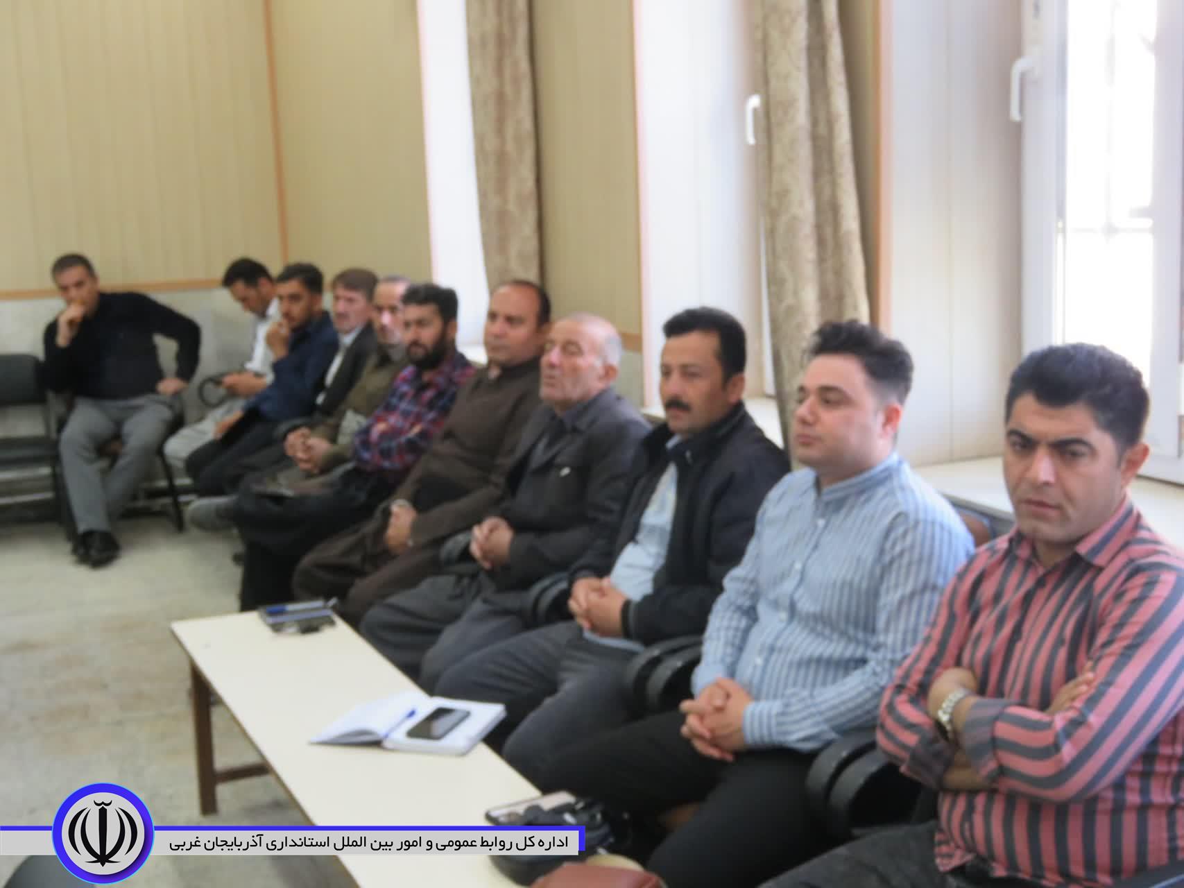 بررسی مشکلات بخش خلیفان در اولین نشست شورای اداری شهرستان مهاباد