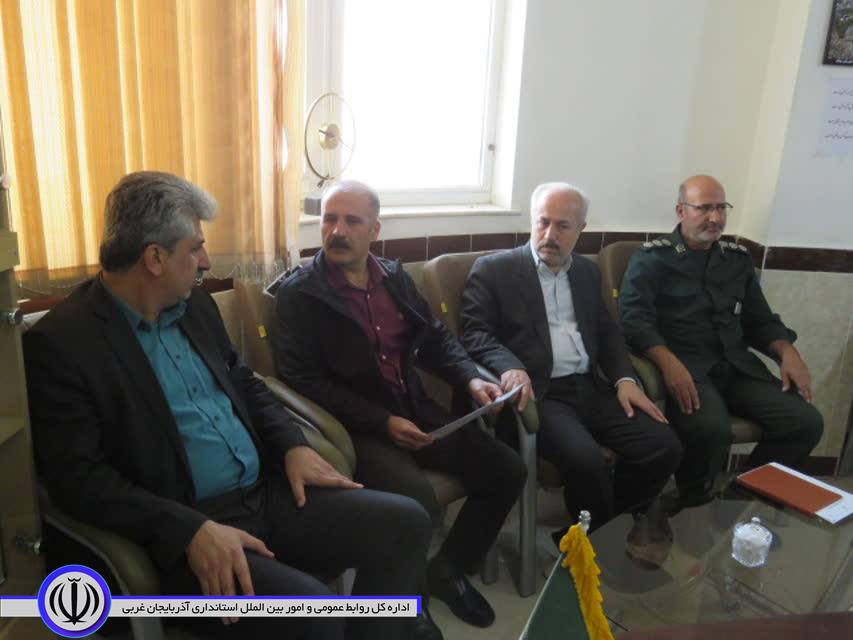 فرماندار ویژه مهاباد از اداره استاندارد بازدید به عمل آورد