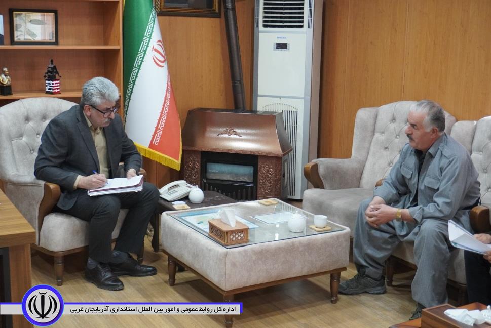 تصاویری از جلسه ملاقات عمومی فرماندار مهاباد در چهارشنبه های مردمی